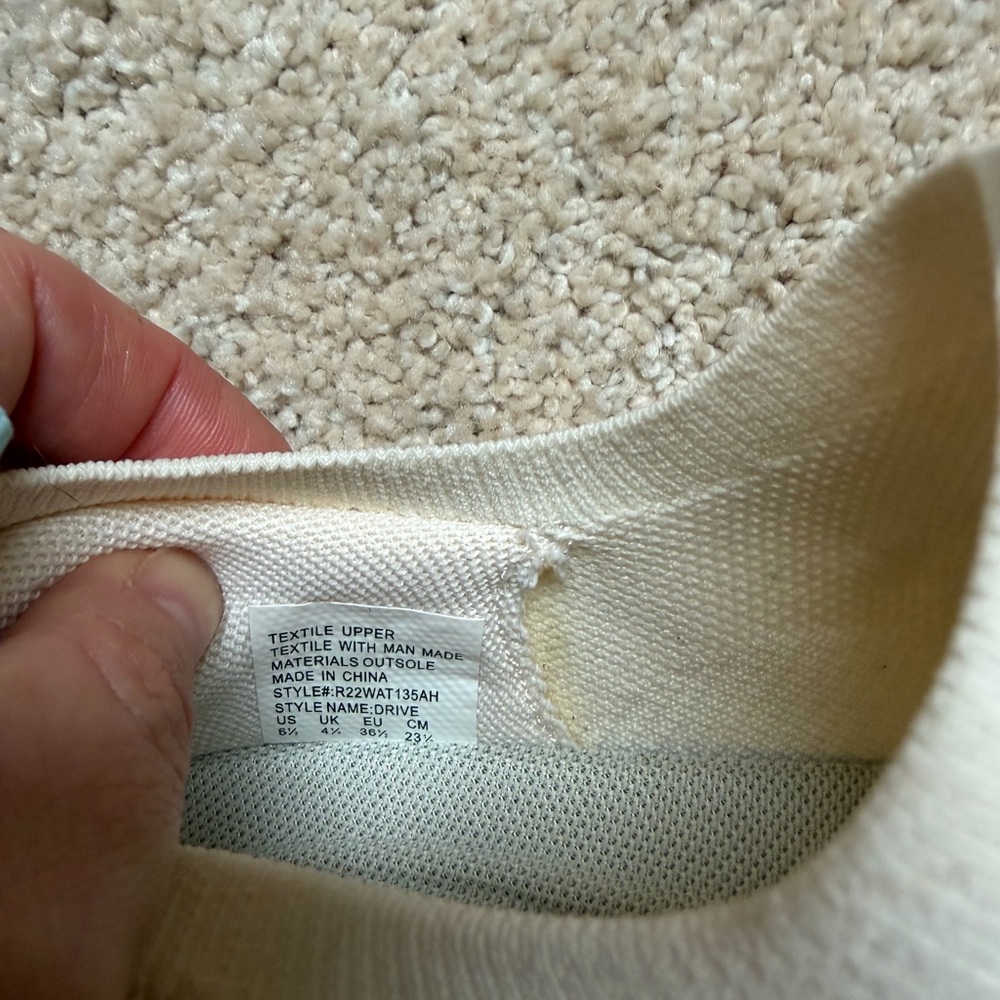 Rival Women's Sneakers - Picture 7 of 7